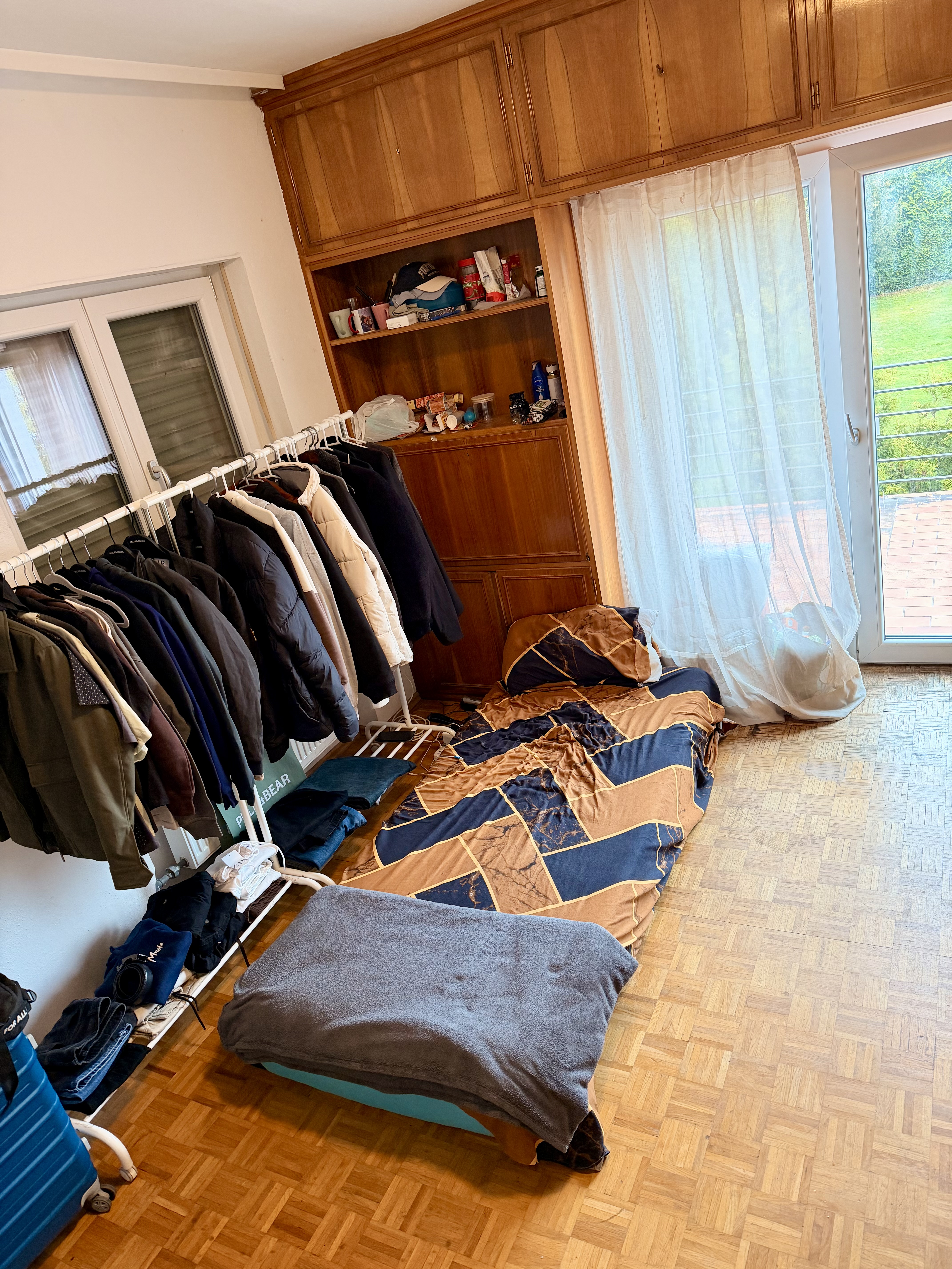 Shared Room Sublet in Munich (Haar) – For May photo 3