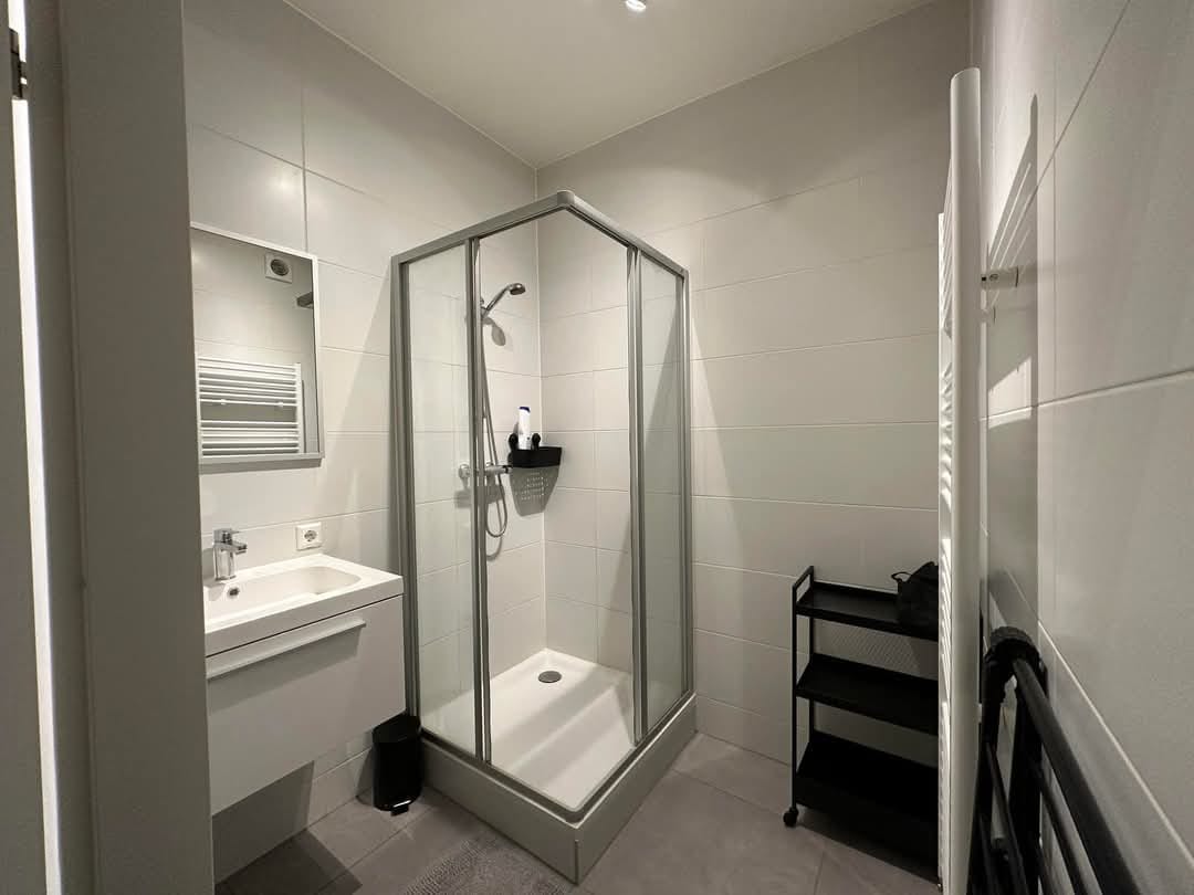 Very quiet and secure apartment close to the university. photo 3