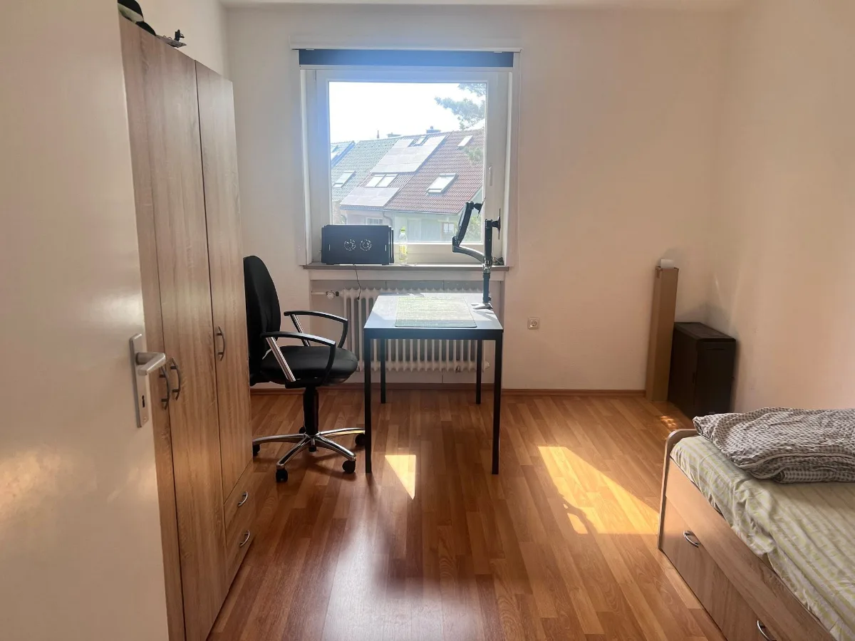 Furnished room in Ramersdorf Perlach, €850/mo, KVR possible photo 3