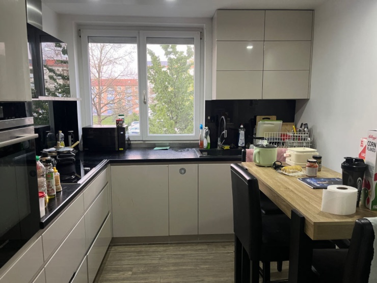 Furnished 20 m² WG Room near U2 Hasenbergl photo 2