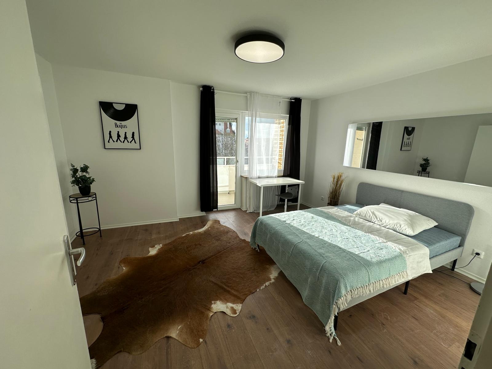 Spacious 26 sqm Room in 2-Person WG near Obersendling (U3)