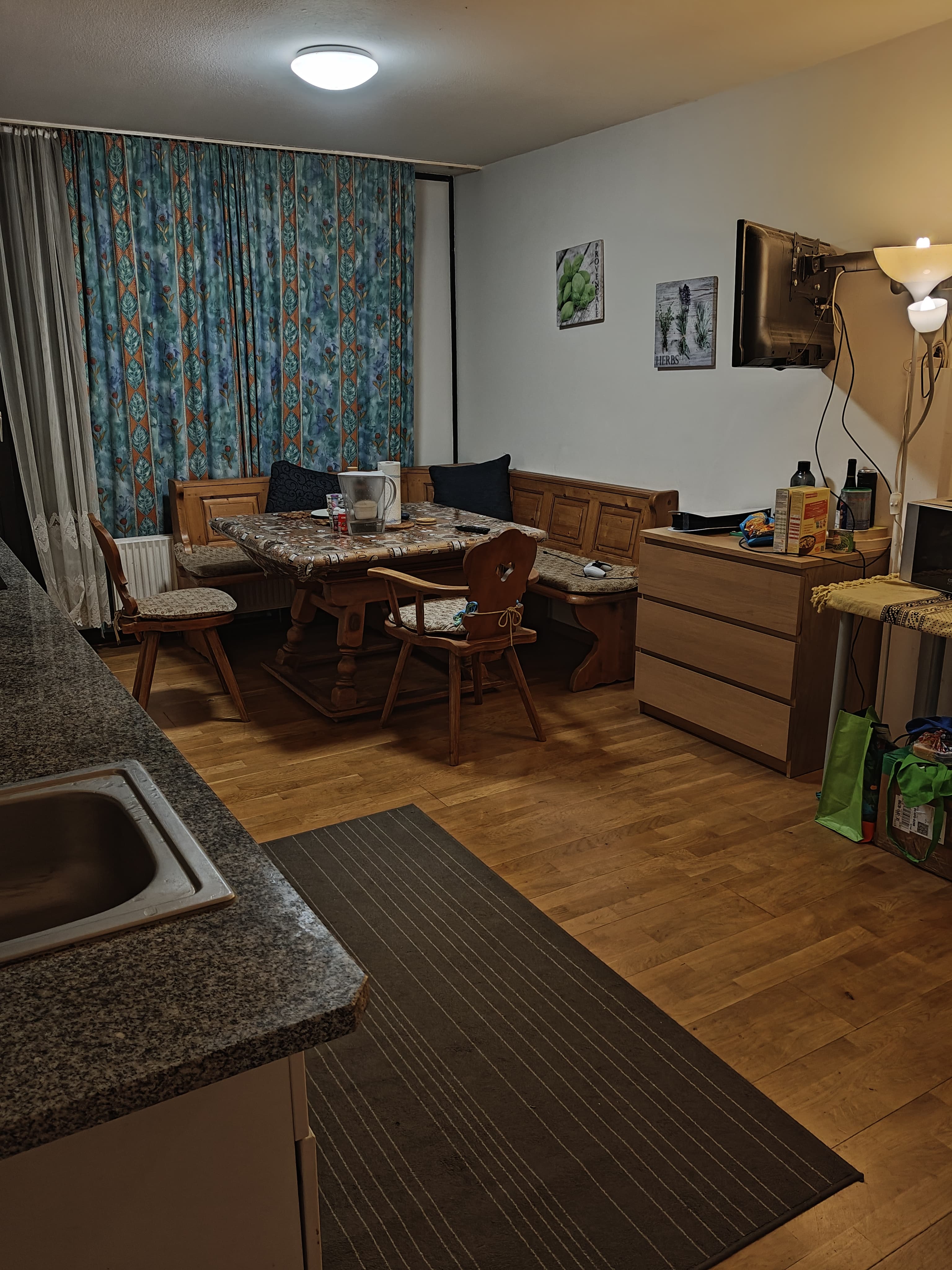 Shared Room in Harras (U6/S-Bahn) - Short-Term Sublet