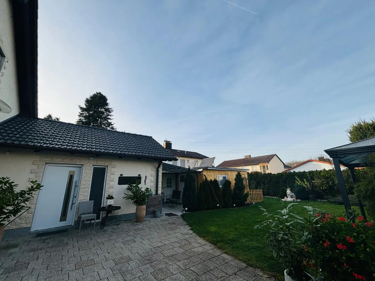 Furnished room in Allach Untermenzing – €550/mo, KVR possible