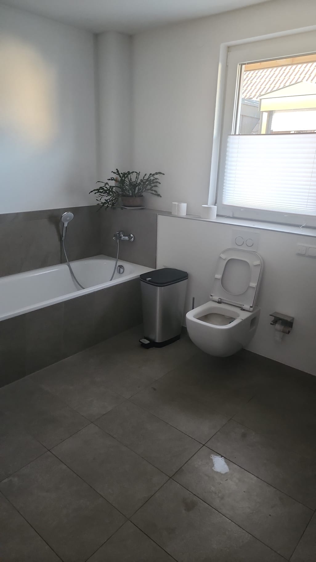 Furnished WG Room in Munich Obersendling - May Sublet photo 2