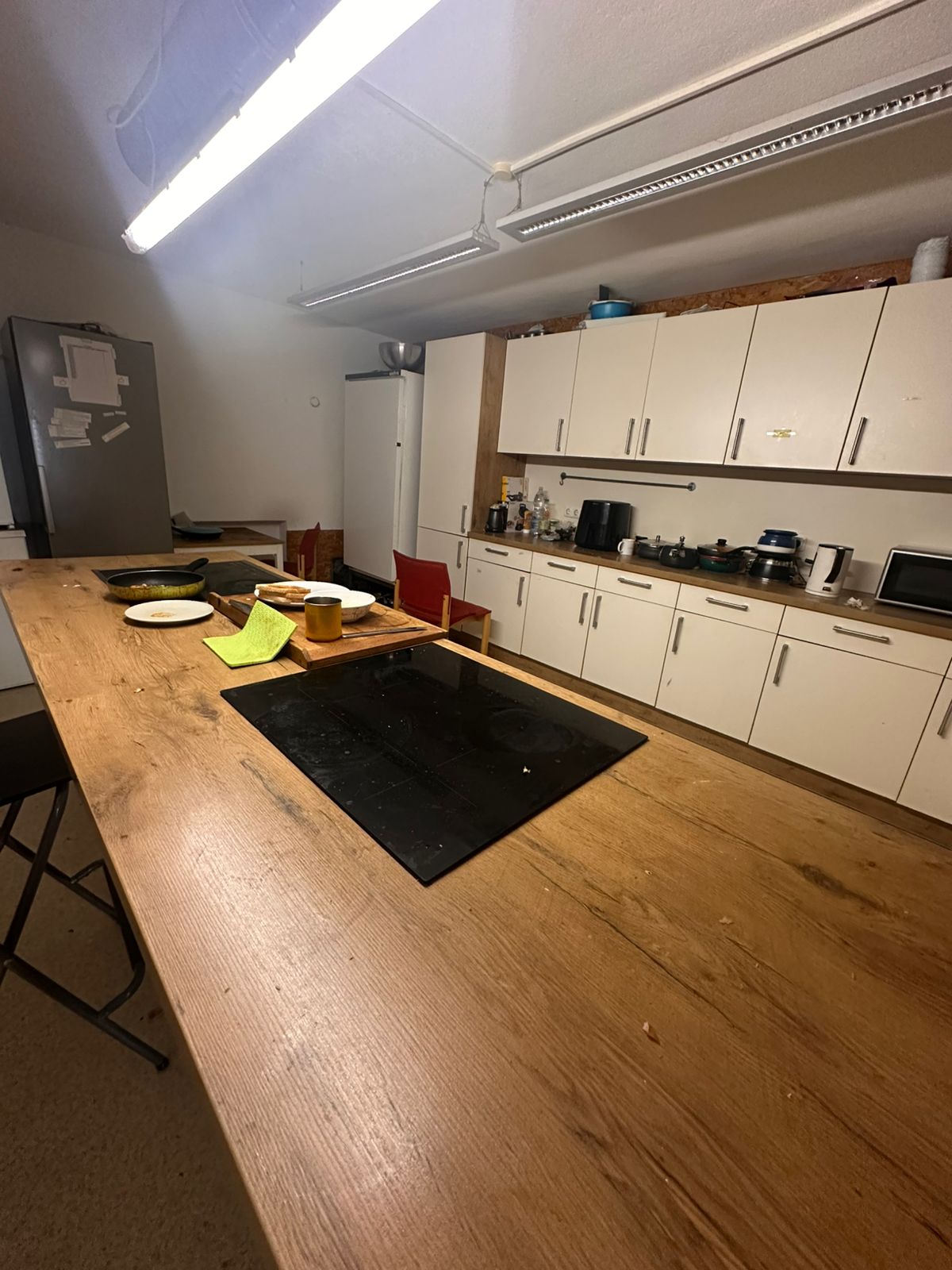 Affordable Furnished Room - May Sublet (All-Inclusive) photo 2