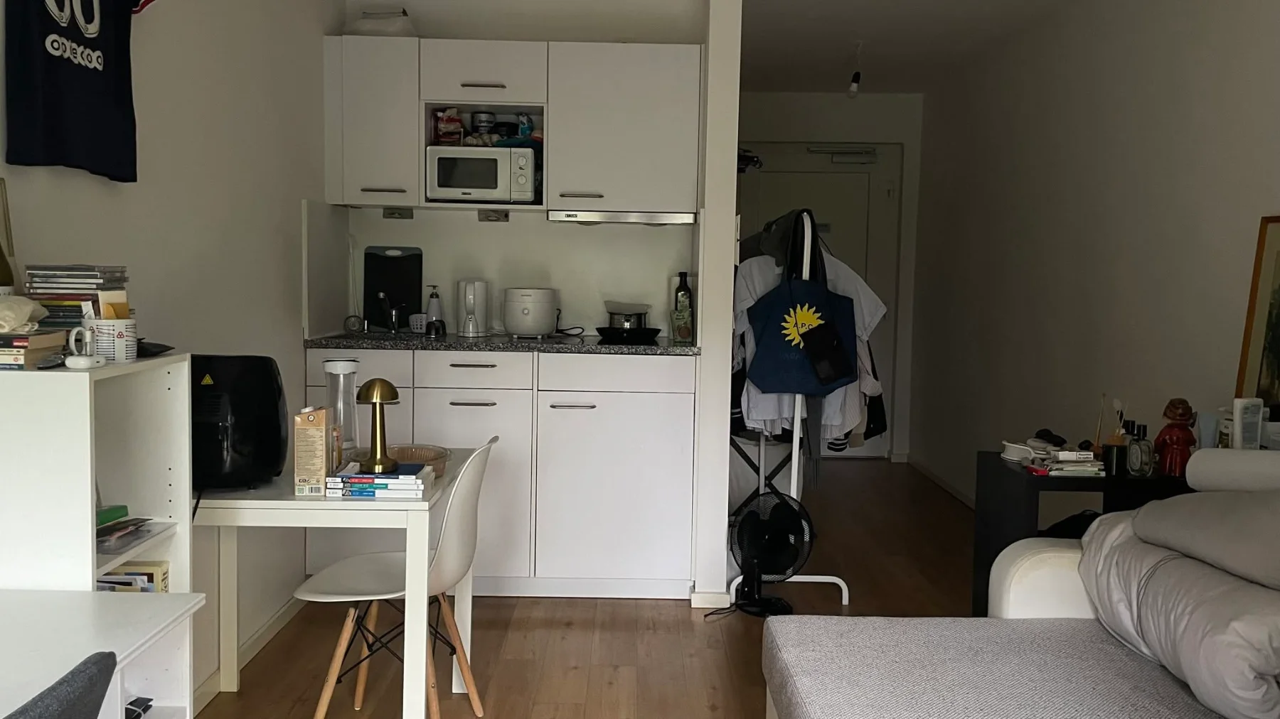 Studio Apartment Available (Neuperlach / U5 Quiddestraße)