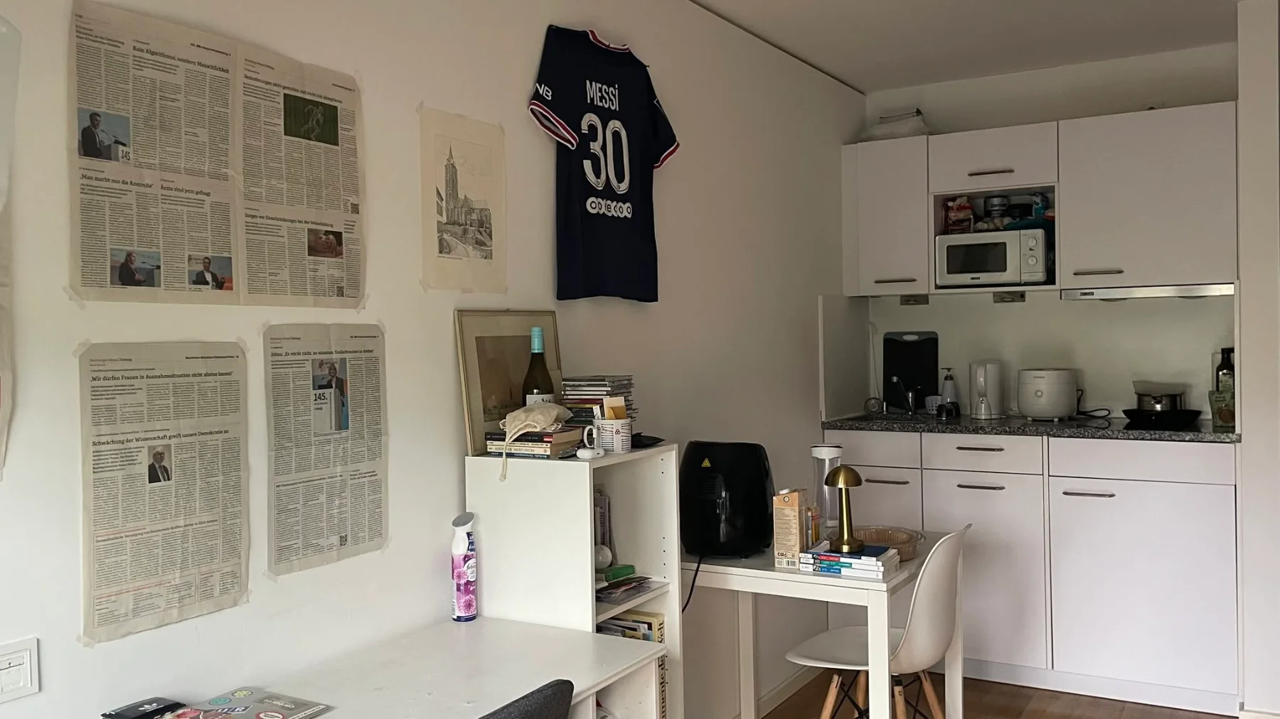 Studio Apartment Available (Neuperlach / U5 Quiddestraße) photo 2