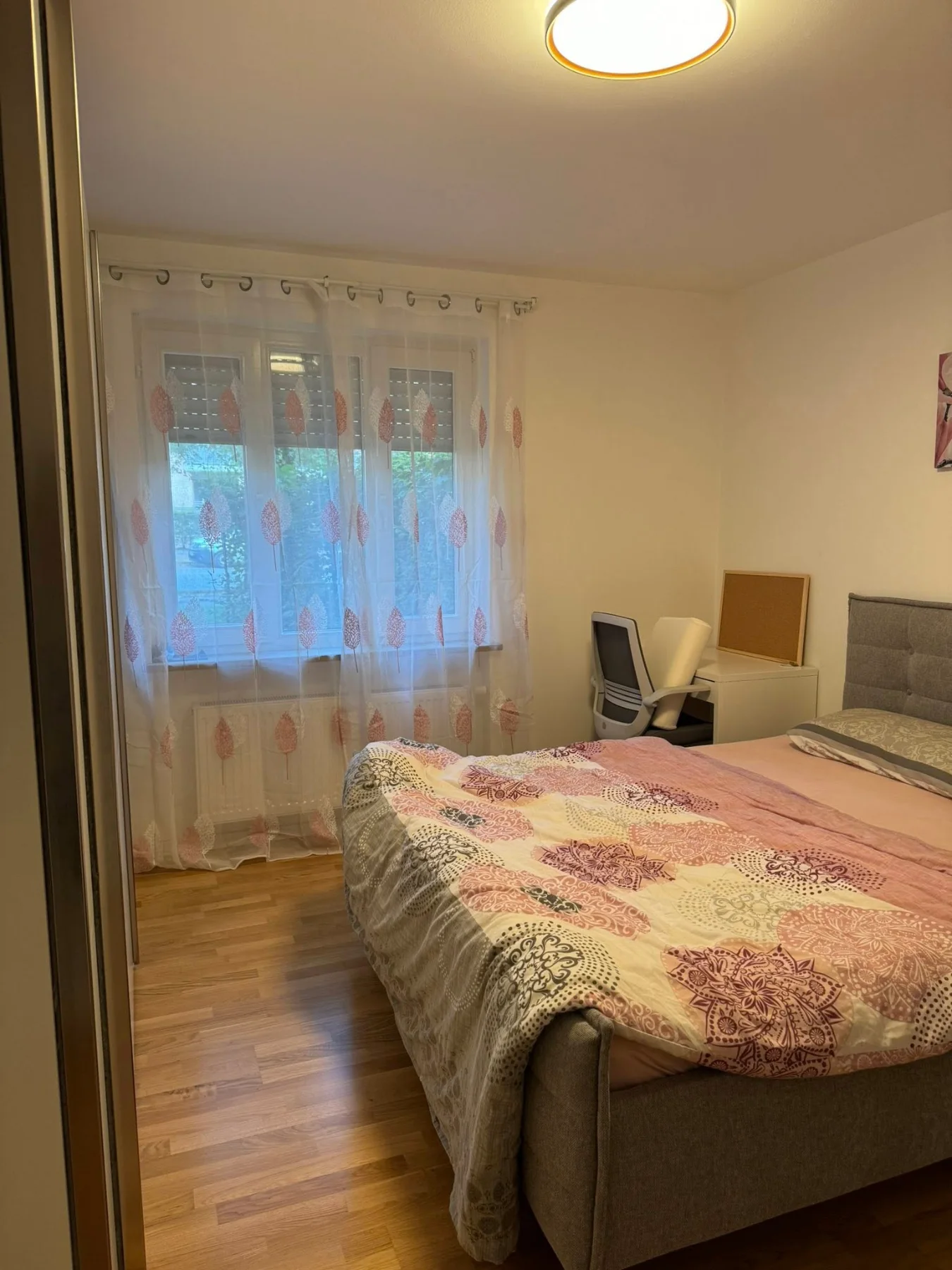 Beautiful  furnished room in renovated maisonette near Neuperlach Süd photo 2