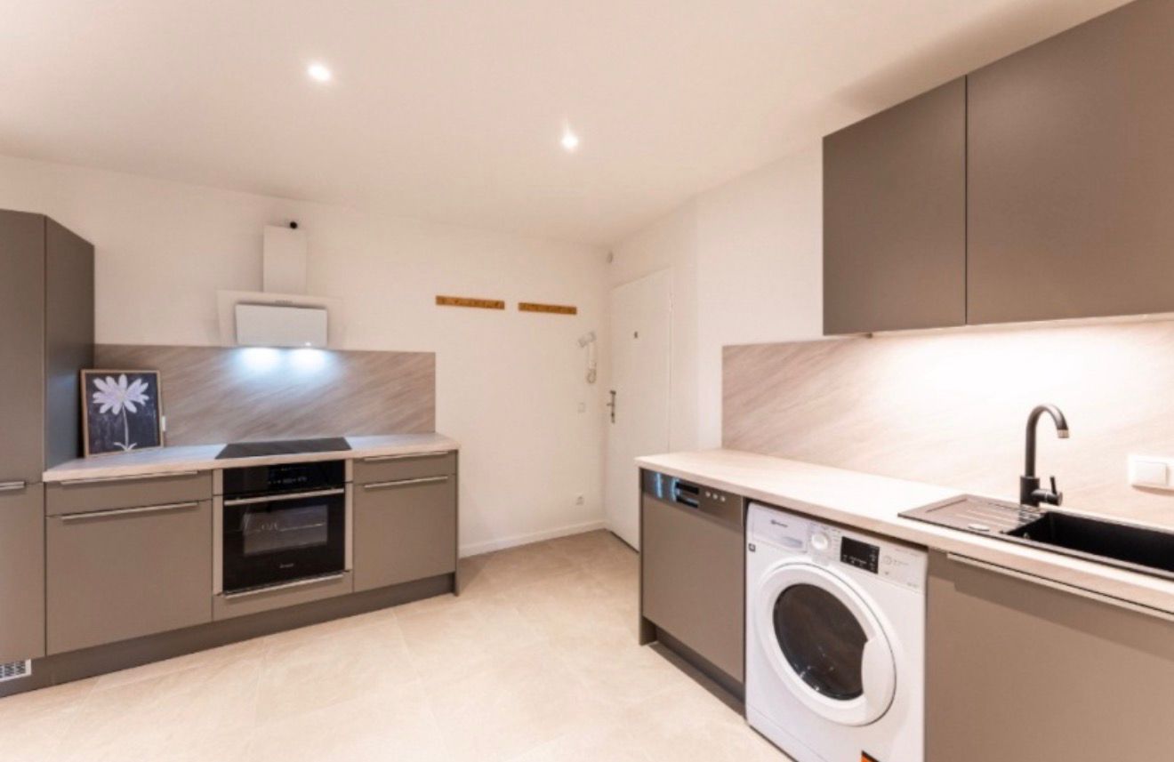 Bright 16 m² Room with Private Balcony near U3 photo 3