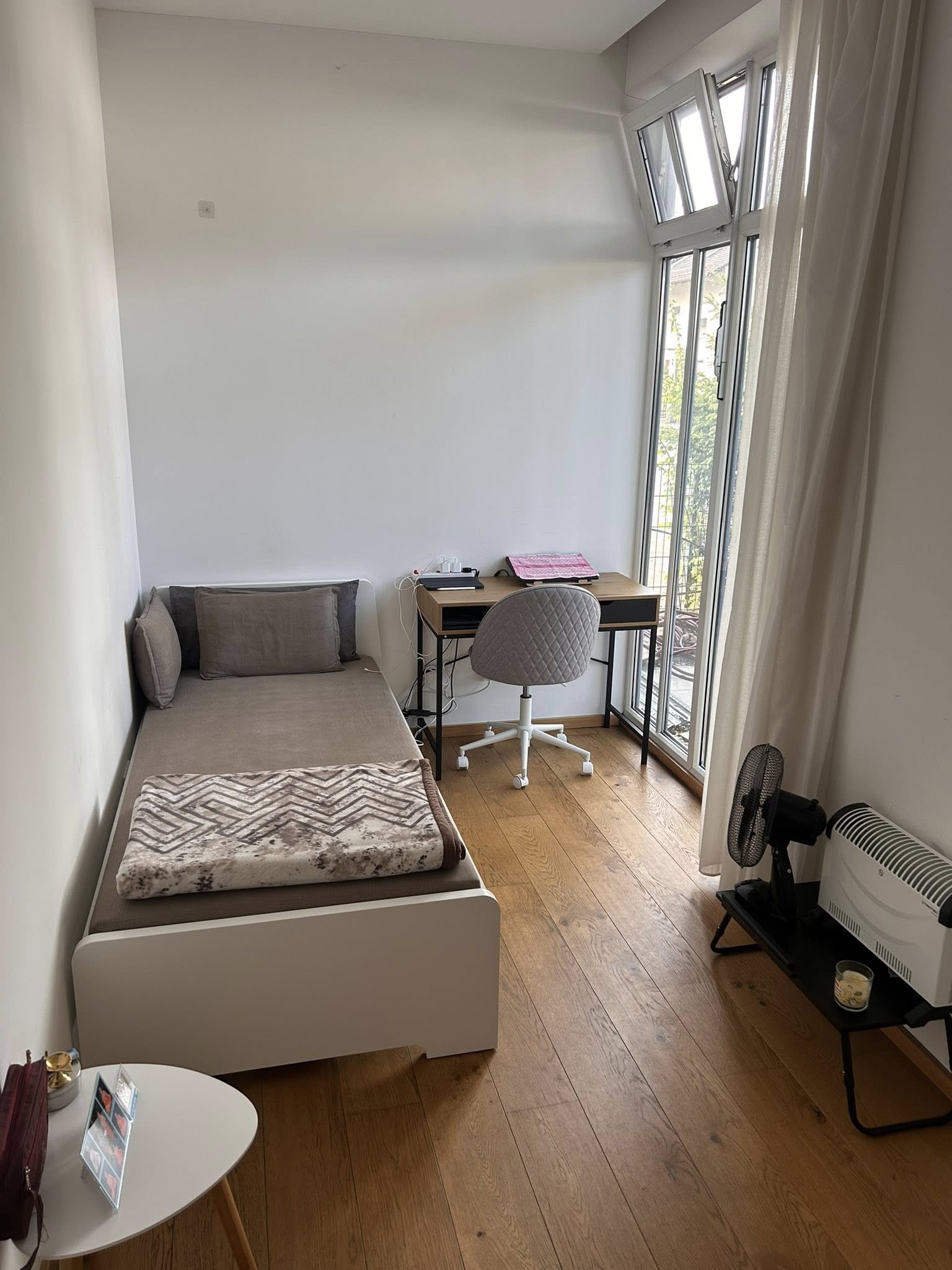 Two Private Rooms in Oberschleißheim with KVR
