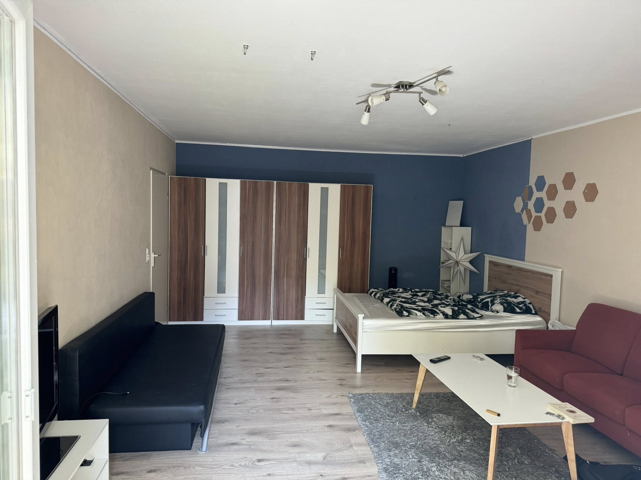 Large Room with Balcony in Garching bei München – €570/mo, TUM Campus, U6 Direct