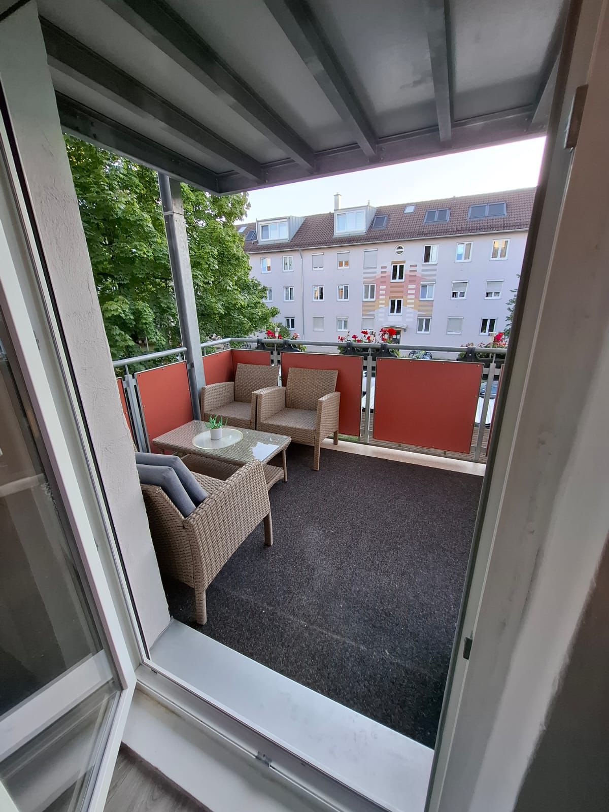 Semi Furnished 3 Room Apartment in Allach Untermenzing