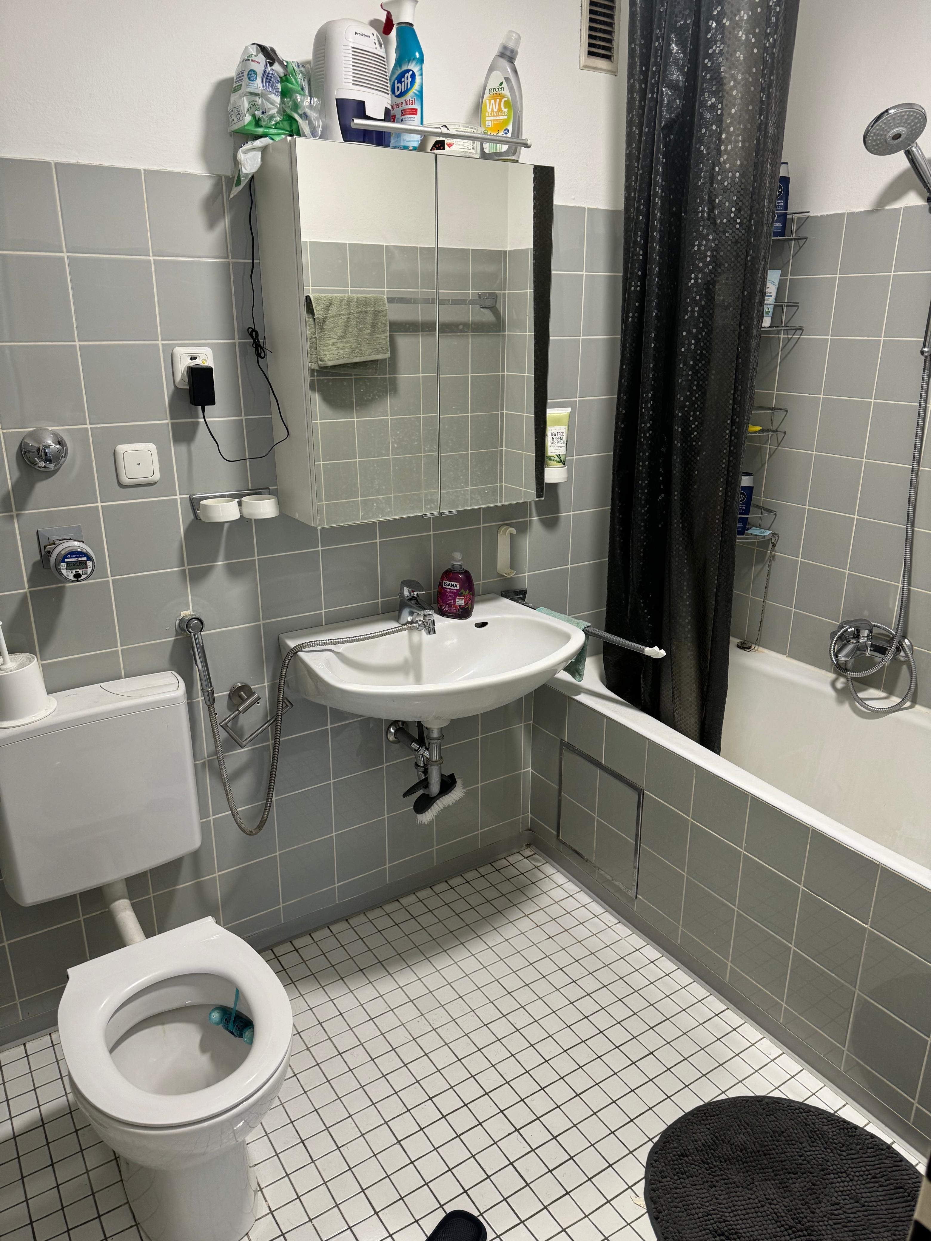 Furnished Room in Shared Apartment - Germering - Available from 01.05.2026 - 650€ photo 2