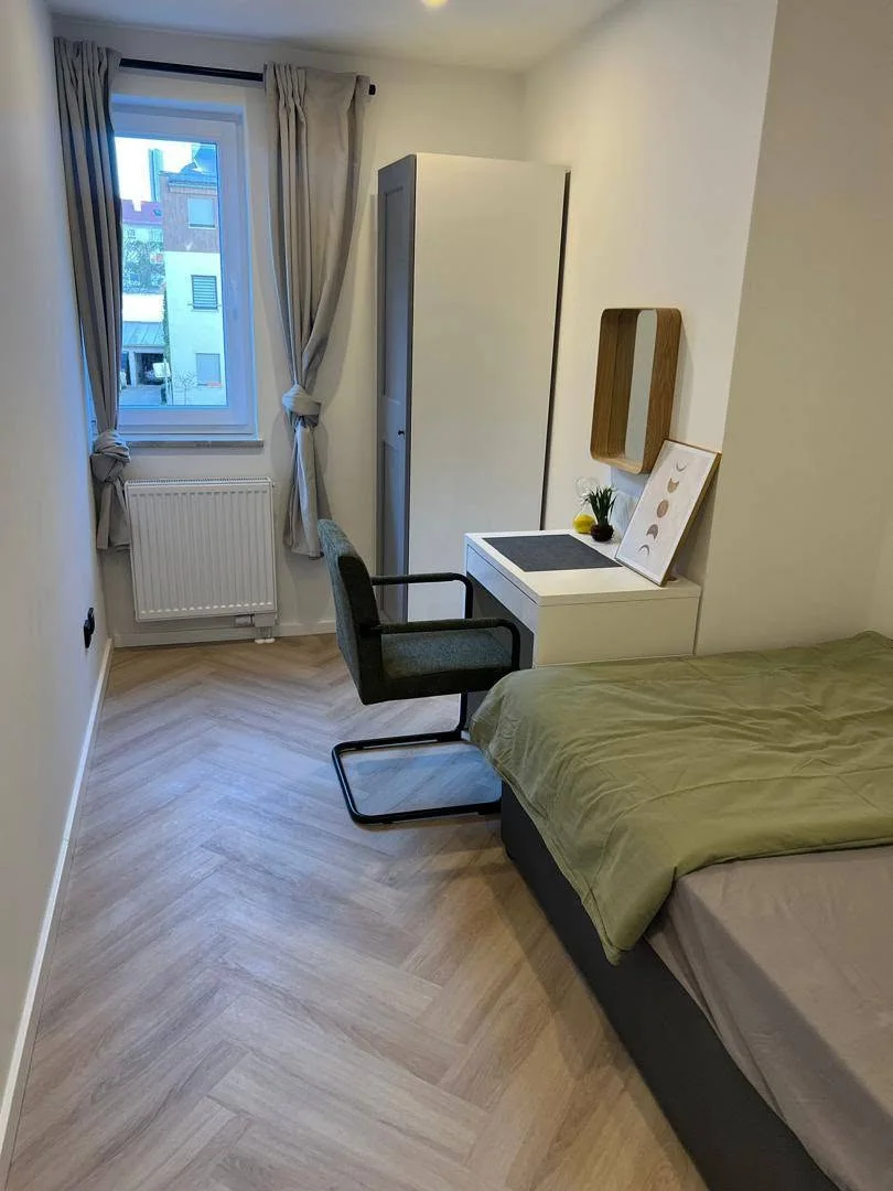 Women’s WG room 1 near Rathenauplatz,Nuremberg