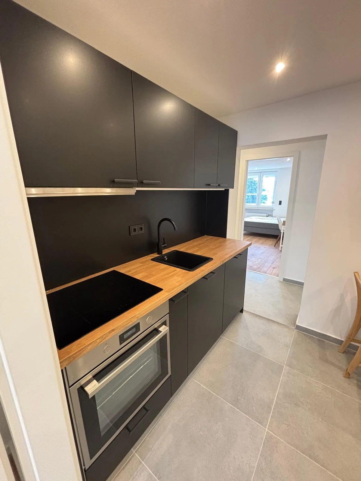 3 single rooms in newly renovated apartment near Mangfallplatz U1 photo 2