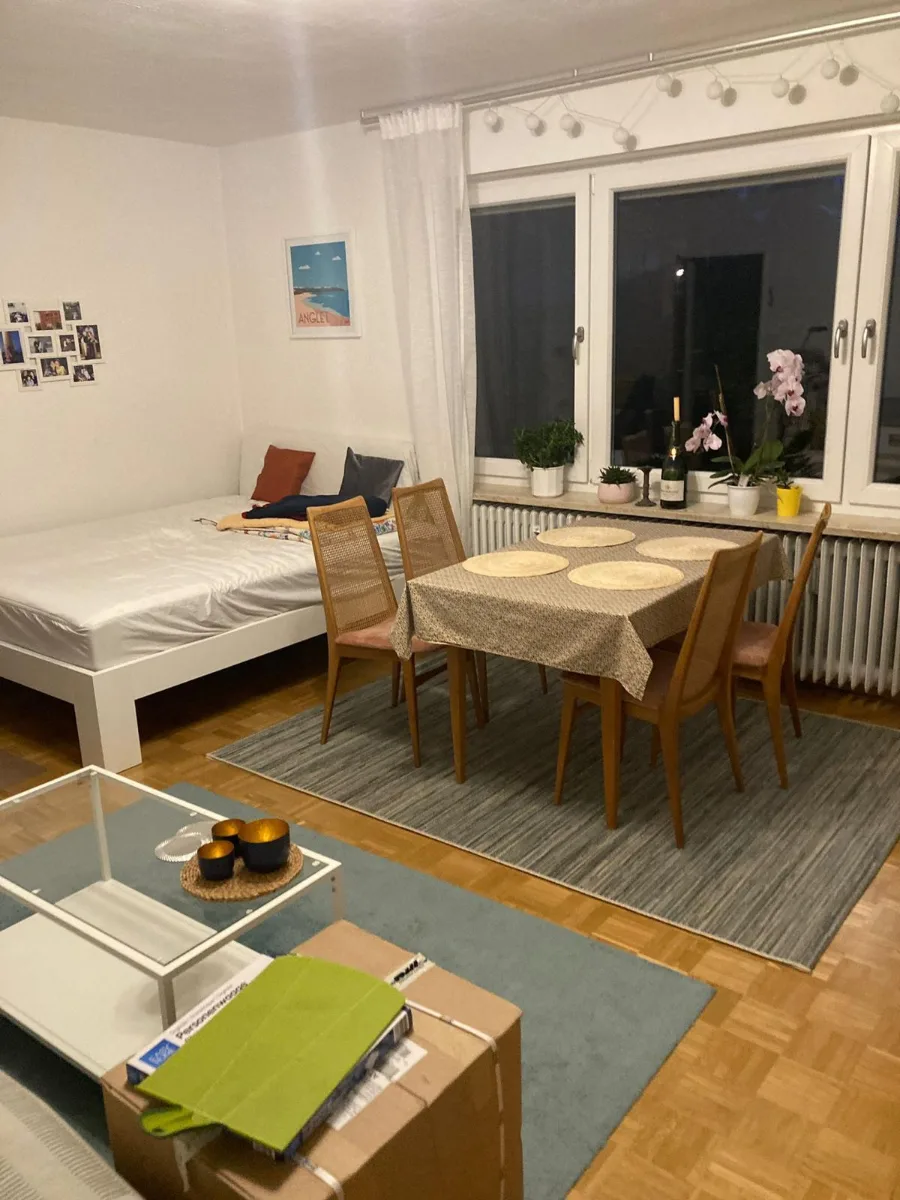 Two month apartment sublet in Großhadern, €940/mo